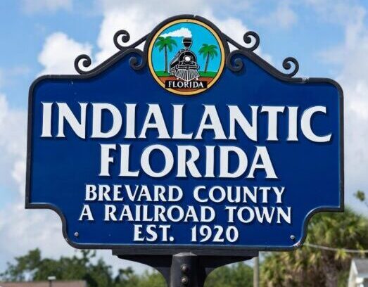 Indialantic Sign